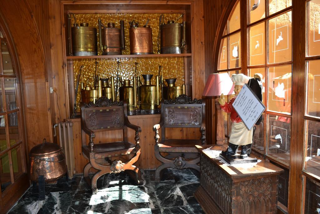Hostal De La Gloria Виладрау Екстериор снимка